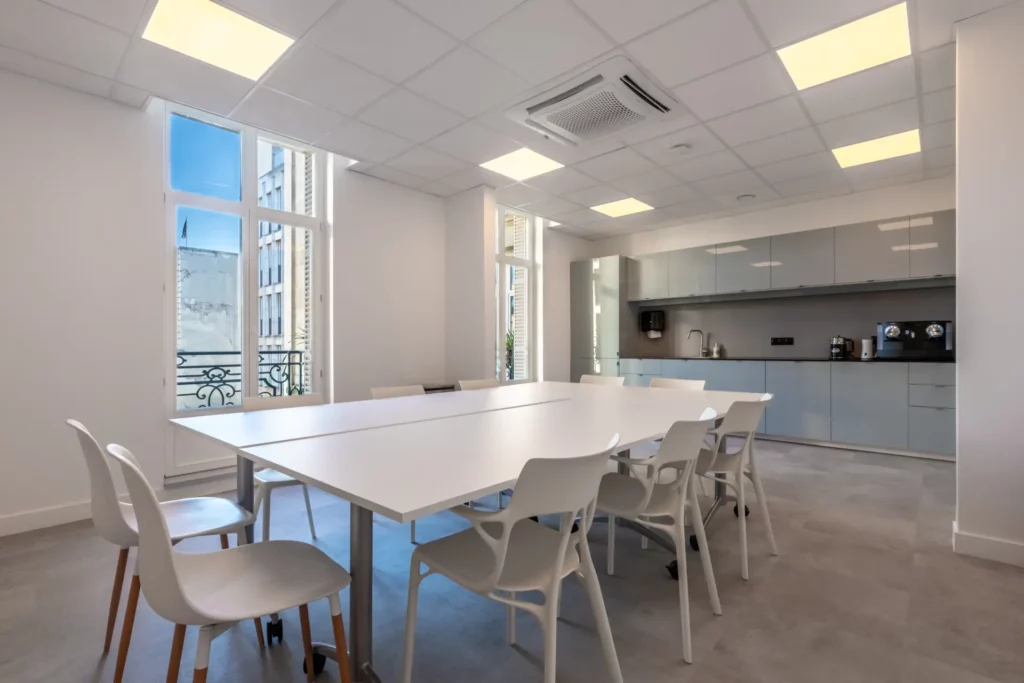 Syntaxe-locaux-Champs-Elysées-035