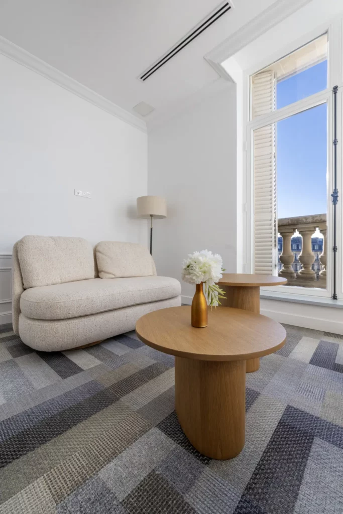 Syntaxe-locaux-Champs-Elysées-050